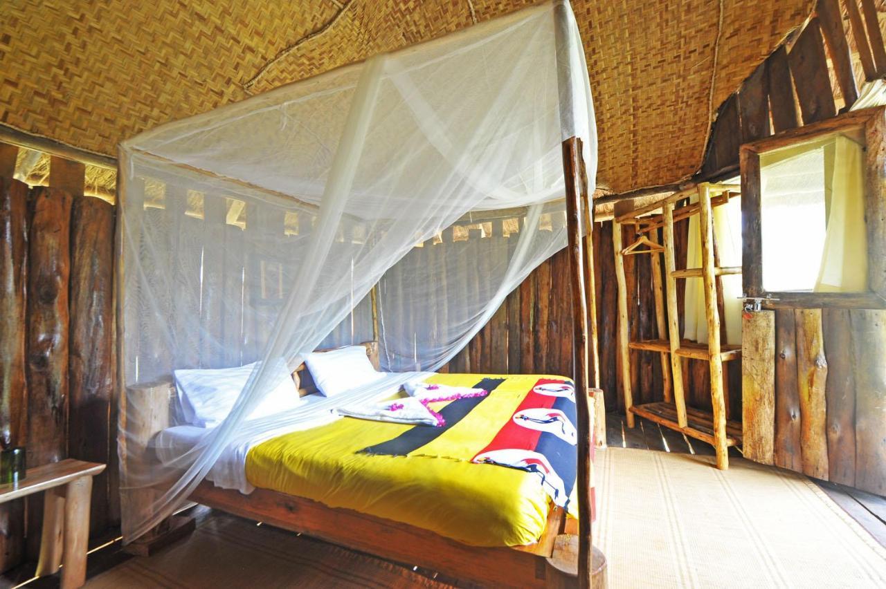 Kihihi Bullbush River Camp מראה חיצוני תמונה