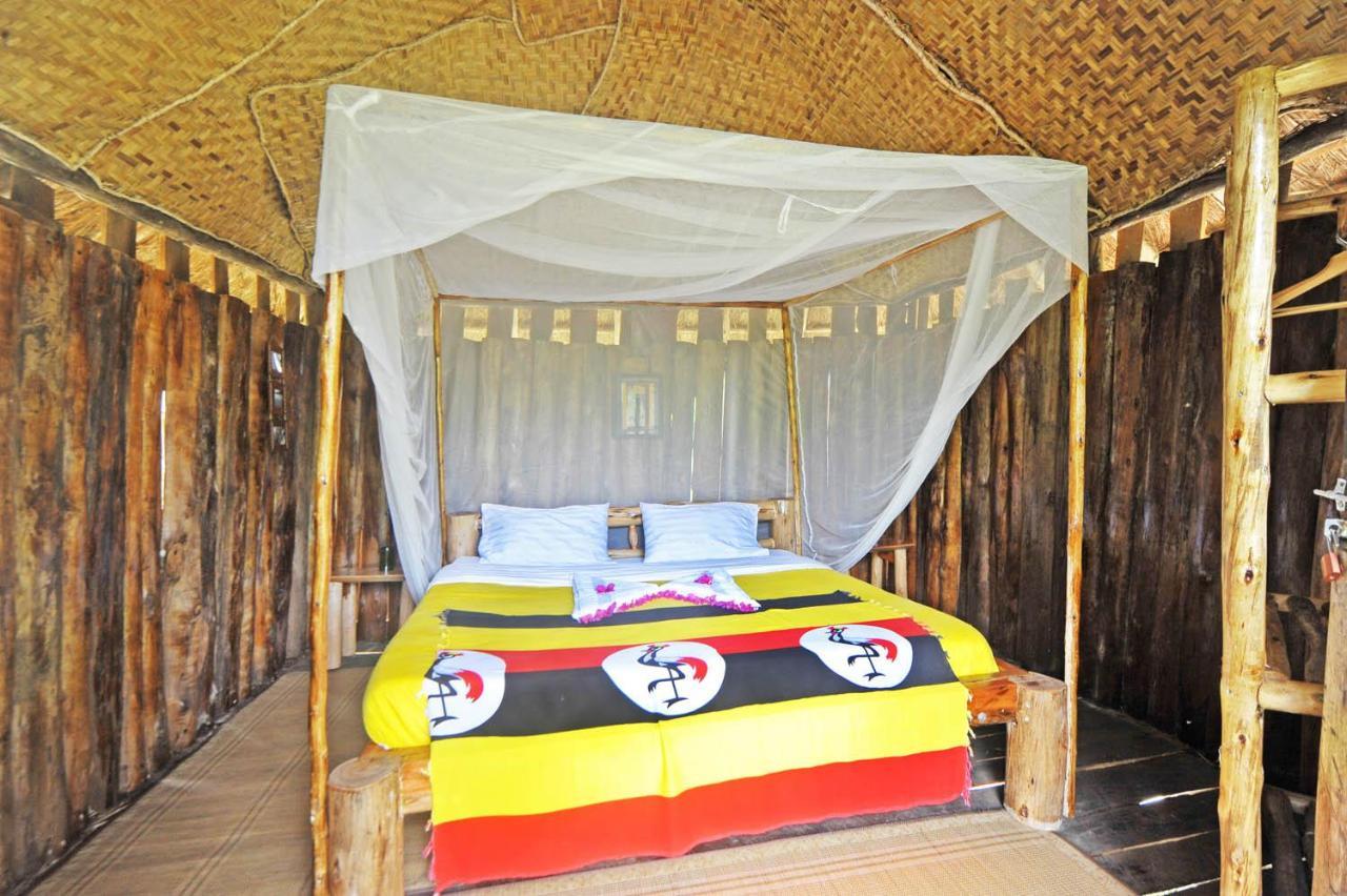 Kihihi Bullbush River Camp מראה חיצוני תמונה
